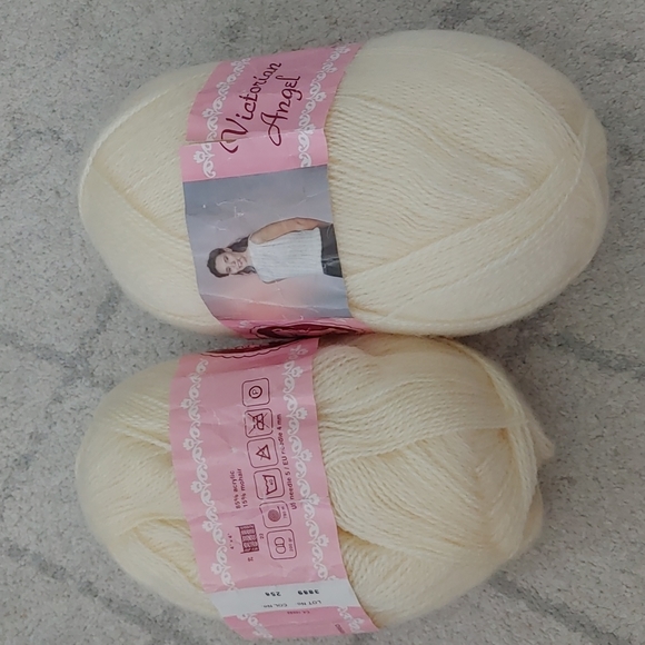 Other - ~1100m mohair blend yarn